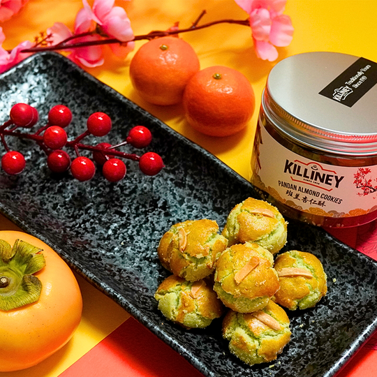 Killiney Auspicious Duo Bundle (Coffee Pineapple Tarts + Pandan Almond Cookies)