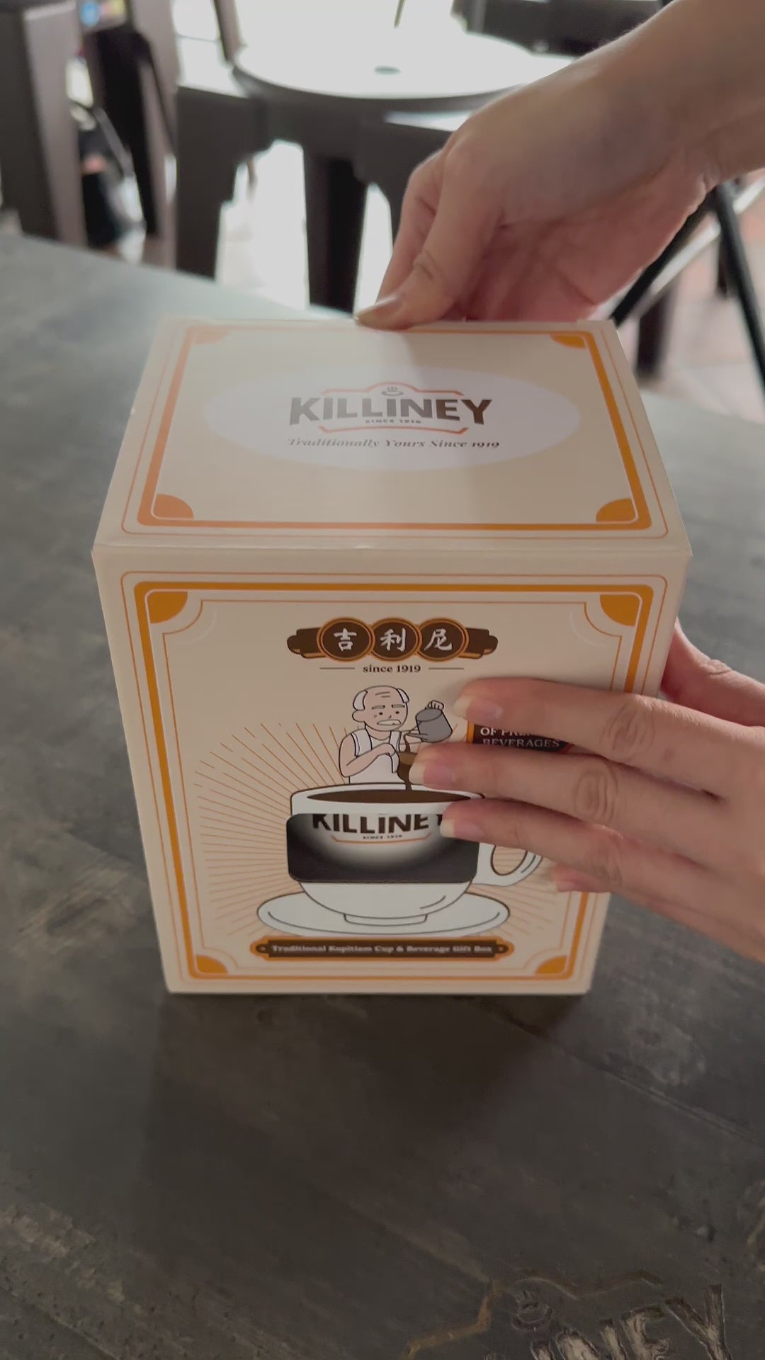 Killiney Traditional Kopitiam Cup & Beverage Gift Box